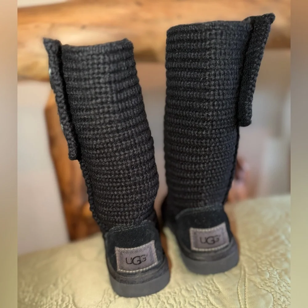 UGG Girl’s Black “Cardy” Sweater Knit Button Boots, Toddler Size 10